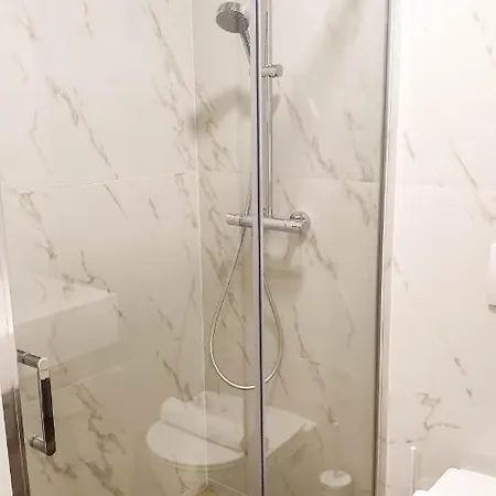 Fiorino بيت ضيافة 3*