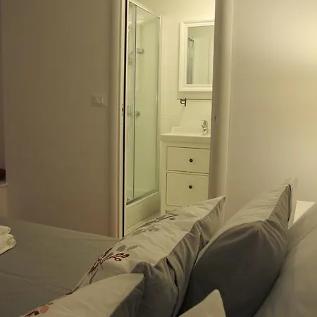 بيت ضيافة Fiorino كورتْشولا