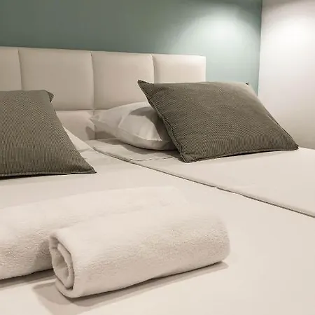 Fiorino Guest house 3*